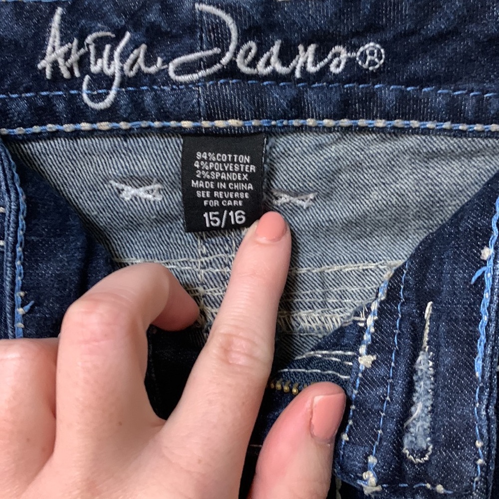 Jeans - Picture 4 of 6